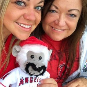 Meet your Posher, Michellene